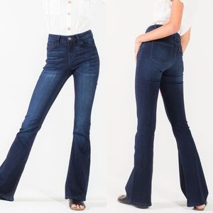 NWT KanCan Blue Mid-Rise Boot Cut Jeans Size 9/28